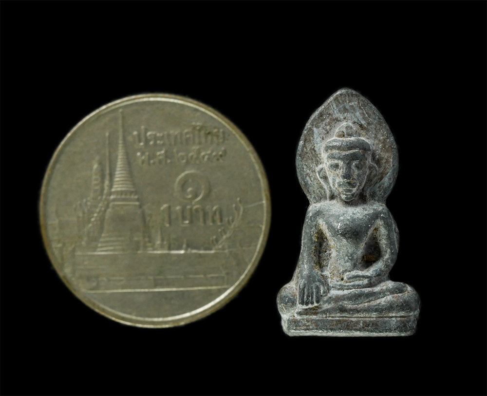 28Apr25 (234)p.jpg - พระท่ากระดานน้อย วัดบ้านทอง(ท่าล้อ) จ.กาญจนบุรี หลวงพ่อนารถ นาคเสโน ปลุกเสก ปี2516 แจกที่ระลึกในงานฉลองสมณศักดิ์ สัญญาบัตรชั่นเอก ปี2530 หลวงปู่บรรทม  [..] | https://kamulet.in.th